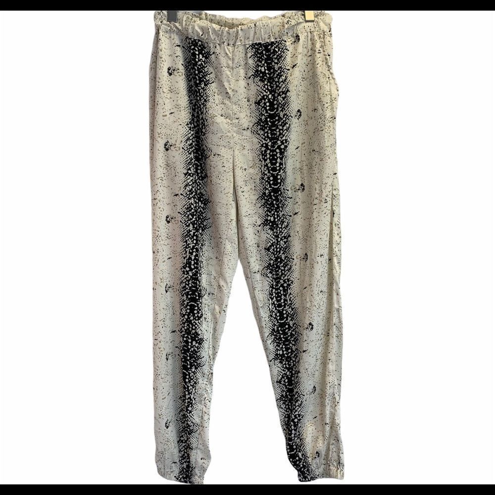 NWOT Leifsdottir Black gray wide leg dress pants 8 - Picture 3 of 10